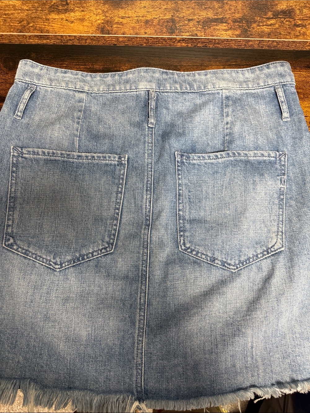 Express Women’s Light Blue Slim Jeans - Picture 5 of 5